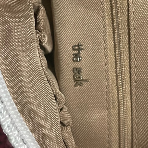 The Sak Hand-Crocheted Travel Pouch NWT 🌼🌸☀️⛱ - Picture 8 of 10